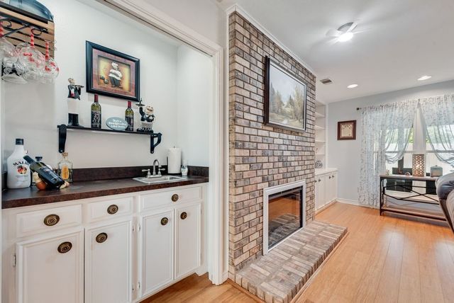 6155 Highwoods Court, Fort Worth, TX 76112