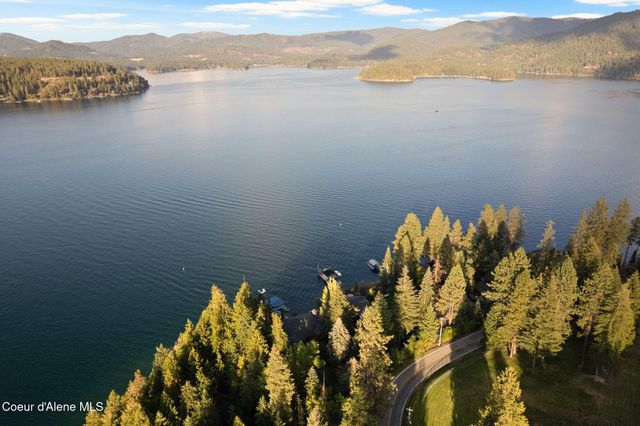 5357 E Hayden Lake RD, Hayden, ID 83835