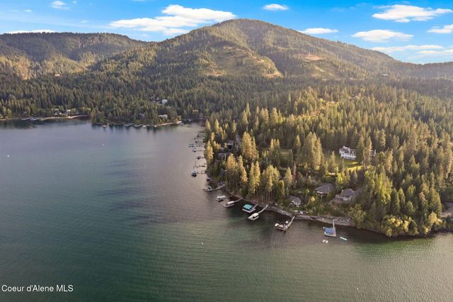 5357 E Hayden Lake RD, Hayden, ID 83835
