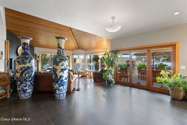 5357 E Hayden Lake RD, Hayden, ID 83835