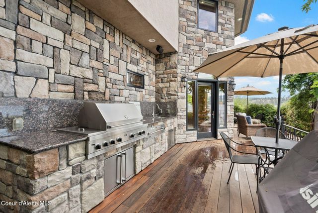 5357 E Hayden Lake RD, Hayden, ID 83835