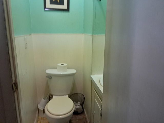 33 Hazel Street, Rutland City, VT 05701