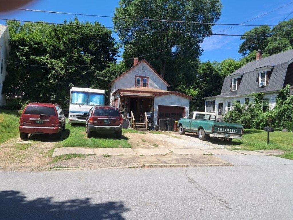 33 Hazel Street, Rutland City, VT 05701