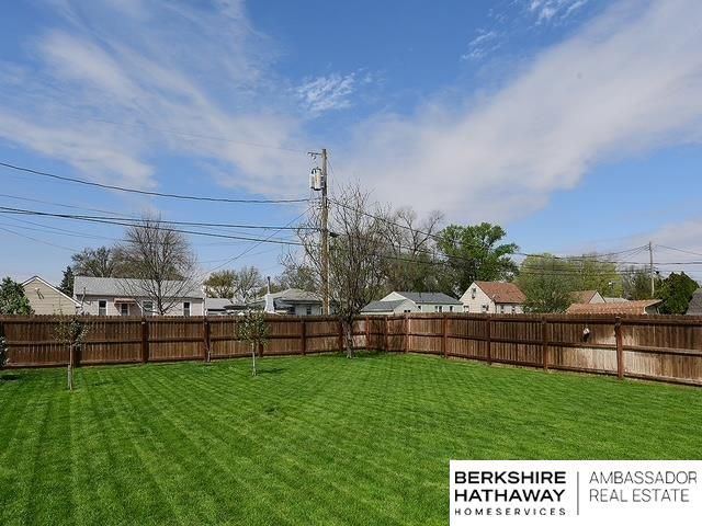 1921 N Maxwell Avenue, Fremont, NE 68025