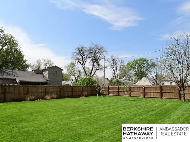 1921 N Maxwell Avenue, Fremont, NE 68025