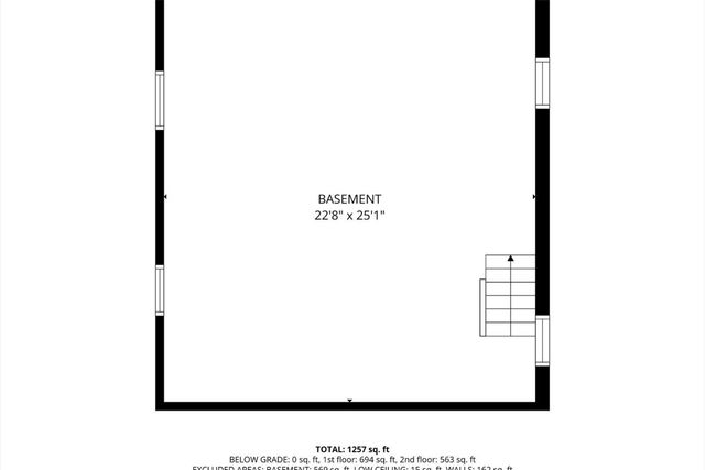 909 Daniels St NE, Cedar Rapids, IA 52402