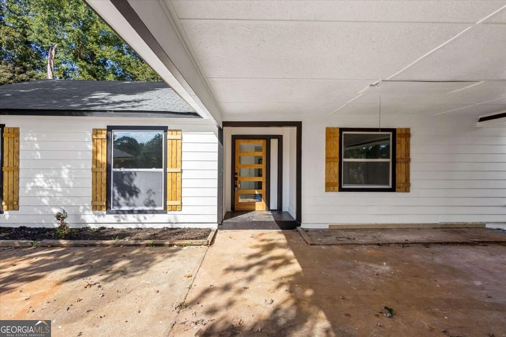 4424 Carriage Trail, Stone Mountain, GA 30083 — photo 2
