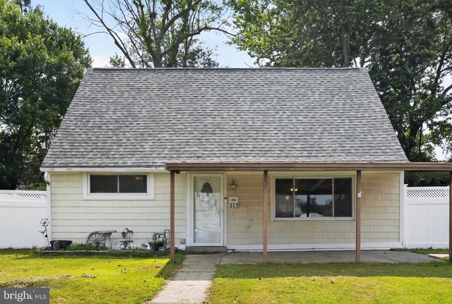 809 QUINCE LN, Secane, PA 19018