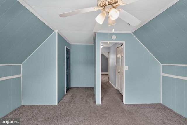 809 QUINCE LN, Secane, PA 19018