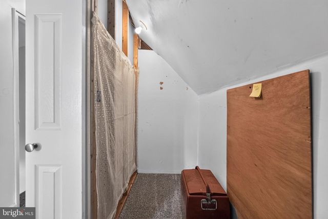 809 QUINCE LN, Secane, PA 19018