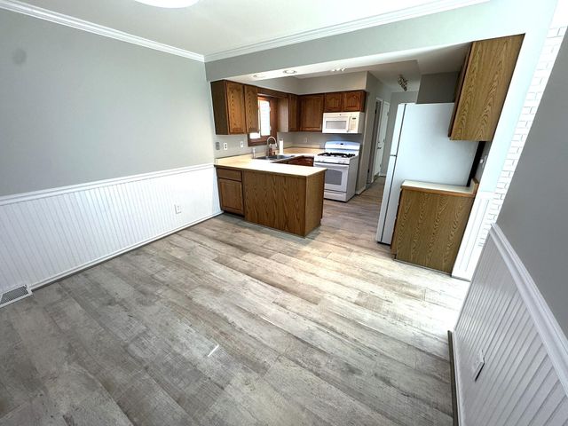 978 Blue Heron Drive, Highland Twp, MI 48357