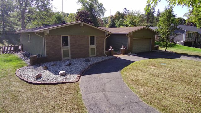 978 Blue Heron Drive, Highland Twp, MI 48357