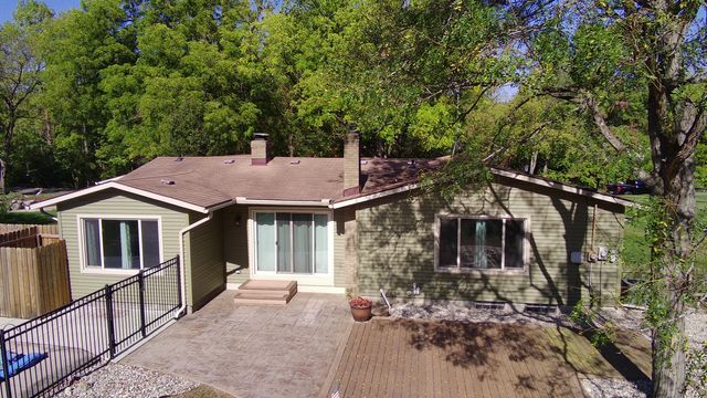 978 Blue Heron Drive, Highland Twp, MI 48357