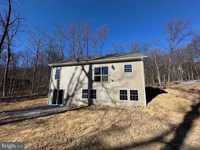 116 PINTO, Winchester, VA 22602