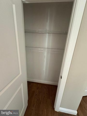 116 PINTO, Winchester, VA 22602