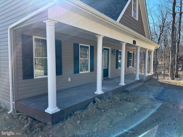 116 PINTO, Winchester, VA 22602