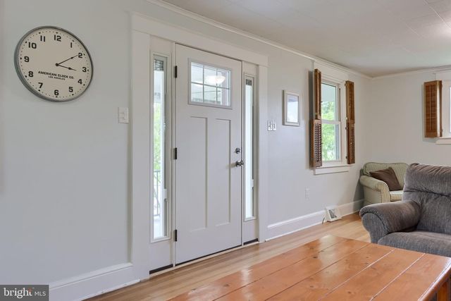 6045 PINE ST, East Petersburg, PA 17520