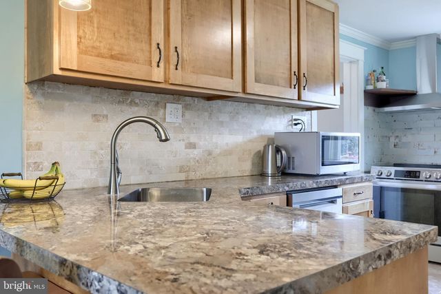 6045 PINE ST, East Petersburg, PA 17520