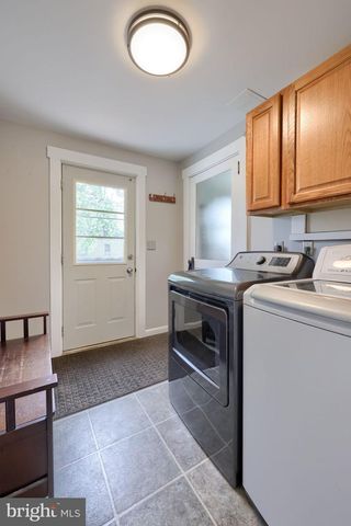 6045 PINE ST, East Petersburg, PA 17520