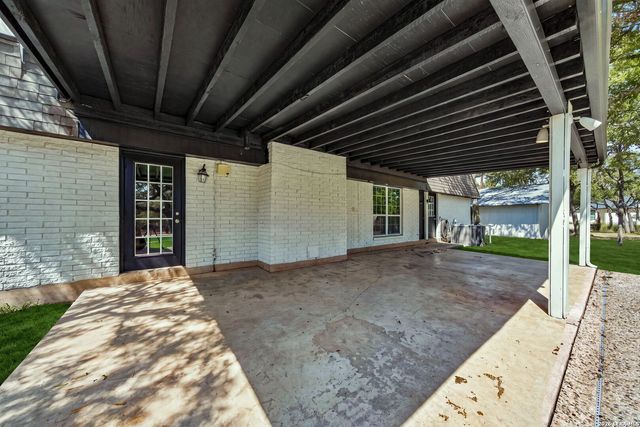 28422 TIMBERLINE DR, San Antonio, TX 78260