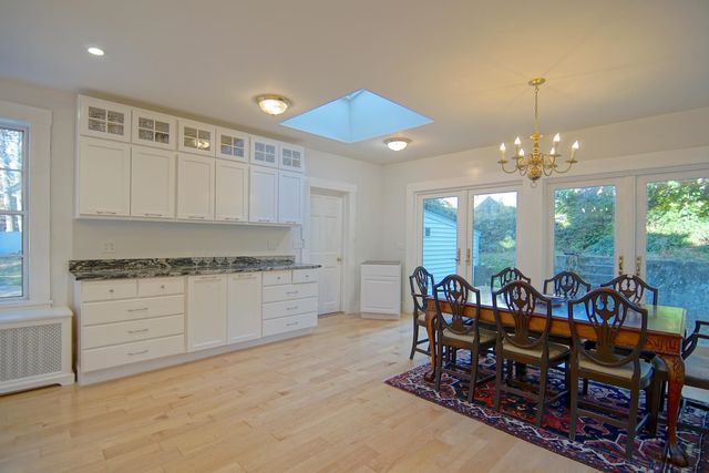 53 Austin Street, Portsmouth, NH 03801