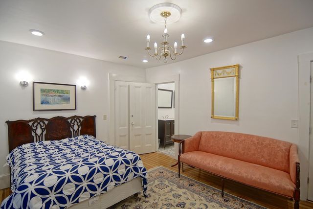 53 Austin Street, Portsmouth, NH 03801