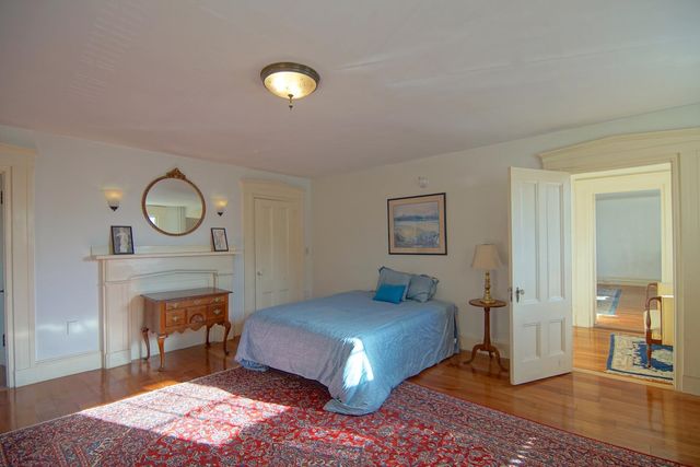 53 Austin Street, Portsmouth, NH 03801