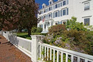 53 Austin Street, Portsmouth, NH 03801