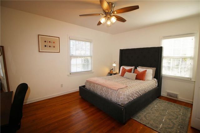 1875 Brewer Boulevard SW B, Atlanta, GA 30310