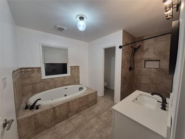 1875 Brewer Boulevard SW B, Atlanta, GA 30310