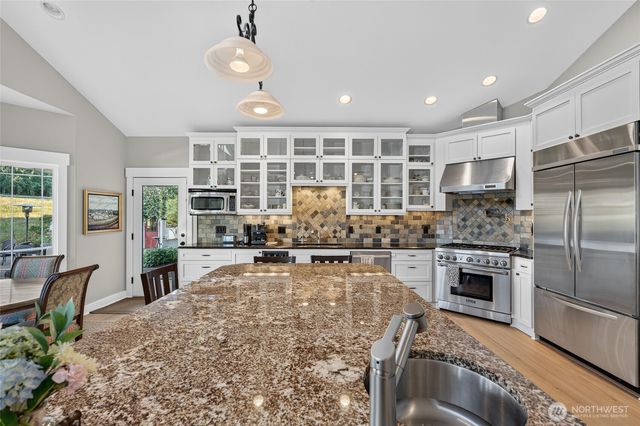 5604 33rd Street Ct NW, Gig Harbor, WA 98335