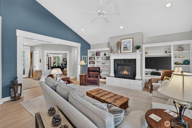 5604 33rd Street Ct NW, Gig Harbor, WA 98335