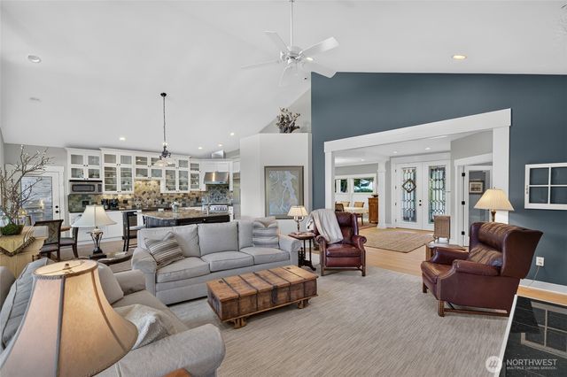 5604 33rd Street Ct NW, Gig Harbor, WA 98335