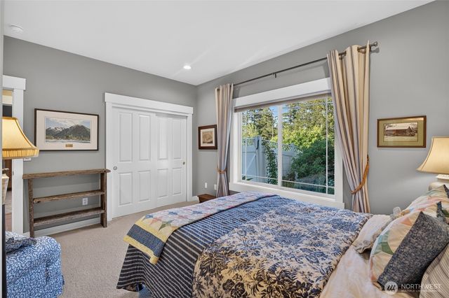 5604 33rd Street Ct NW, Gig Harbor, WA 98335