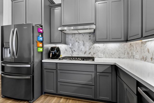 21615 Angelina Bay Drive, Cypress, TX 77433