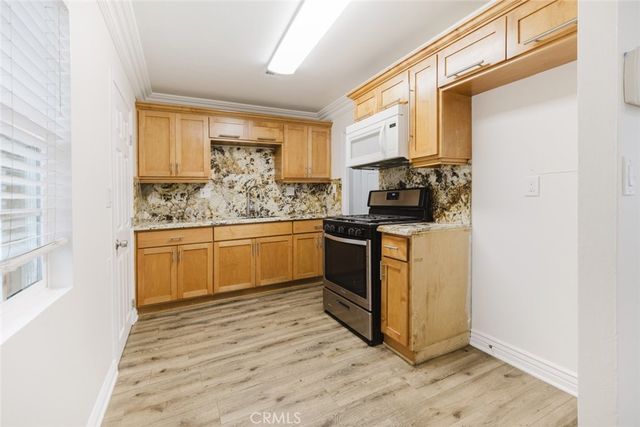 6410 Goodland Avenue, North Hollywood, CA 91606