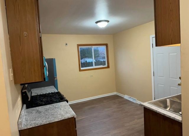 160 E Northwest Highway I, Des Plaines, IL 60016