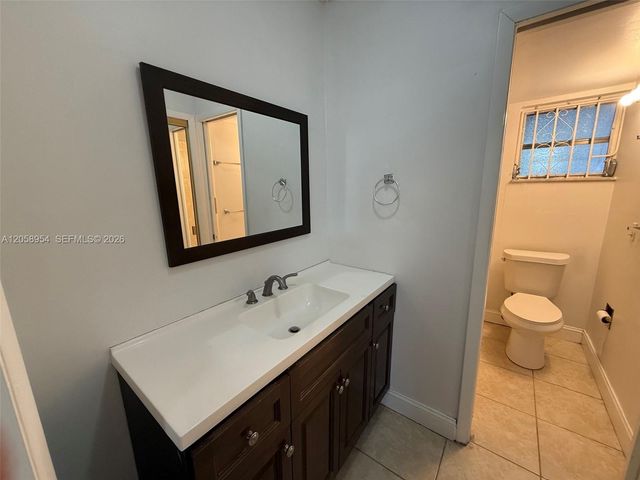 8841 W Flagler Street 202, Miami, FL 33174