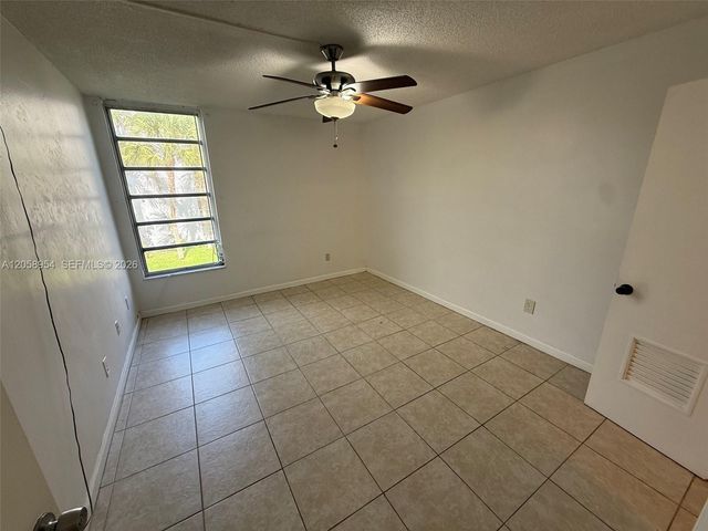8841 W Flagler Street 202, Miami, FL 33174