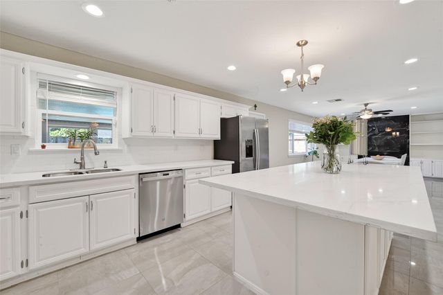 1626 Seagate Lane, Houston, TX 77062