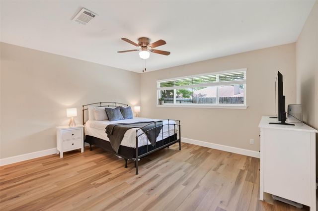 1626 Seagate Lane, Houston, TX 77062