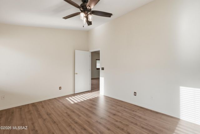 9699 E Vendela Street, Tucson, AZ 85748