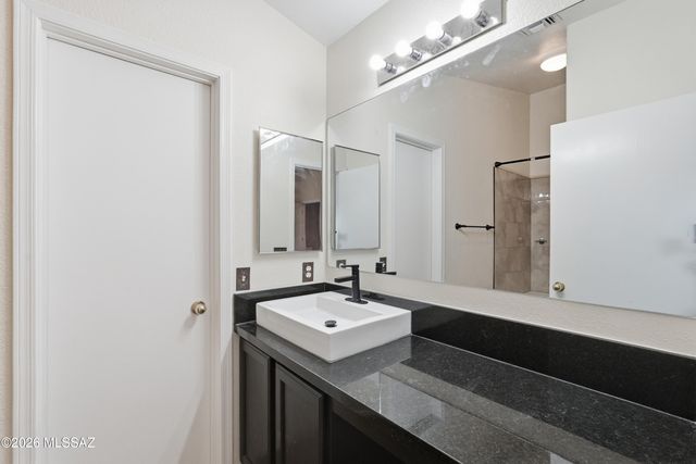 9699 E Vendela Street, Tucson, AZ 85748