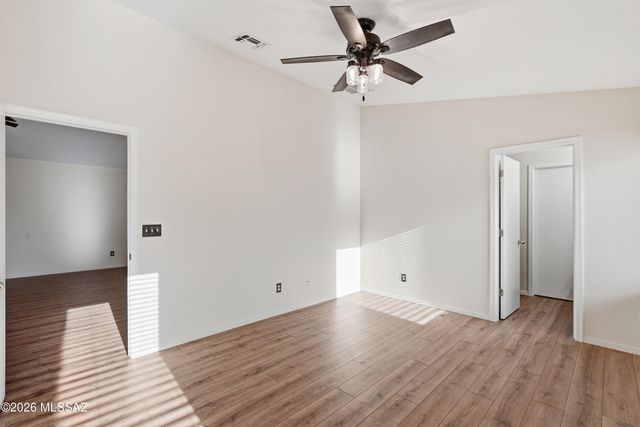 9699 E Vendela Street, Tucson, AZ 85748