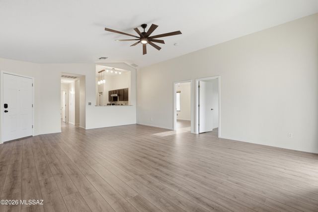 9699 E Vendela Street, Tucson, AZ 85748