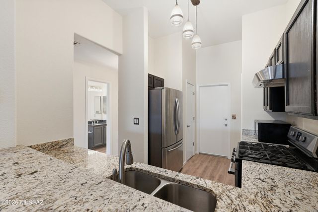 9699 E Vendela Street, Tucson, AZ 85748