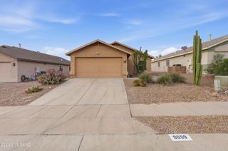 9699 E Vendela Street, Tucson, AZ 85748