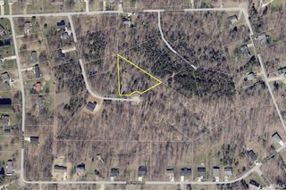 222 Kings Way Court, Bedford, IN 47421