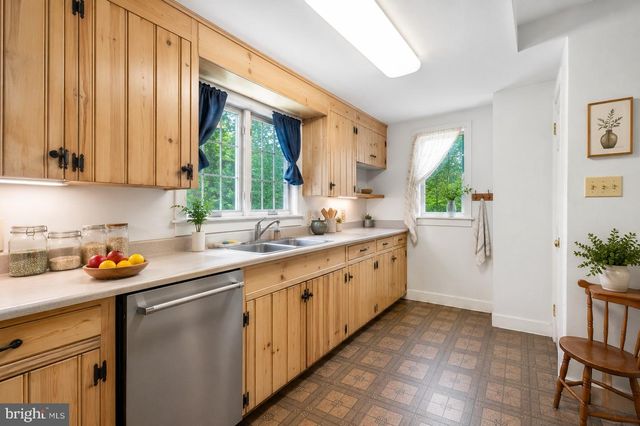 150 COOKS GLEN RD, Spring City, PA 19475