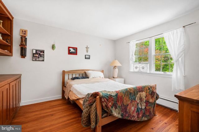 150 COOKS GLEN RD, Spring City, PA 19475